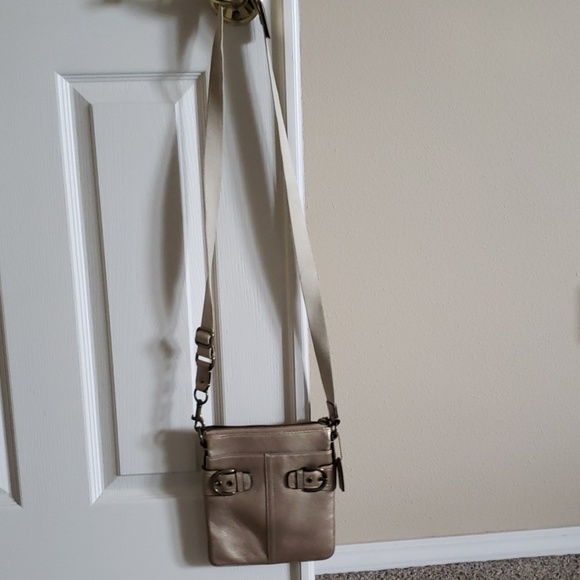 Purse - Picture 2 of 3